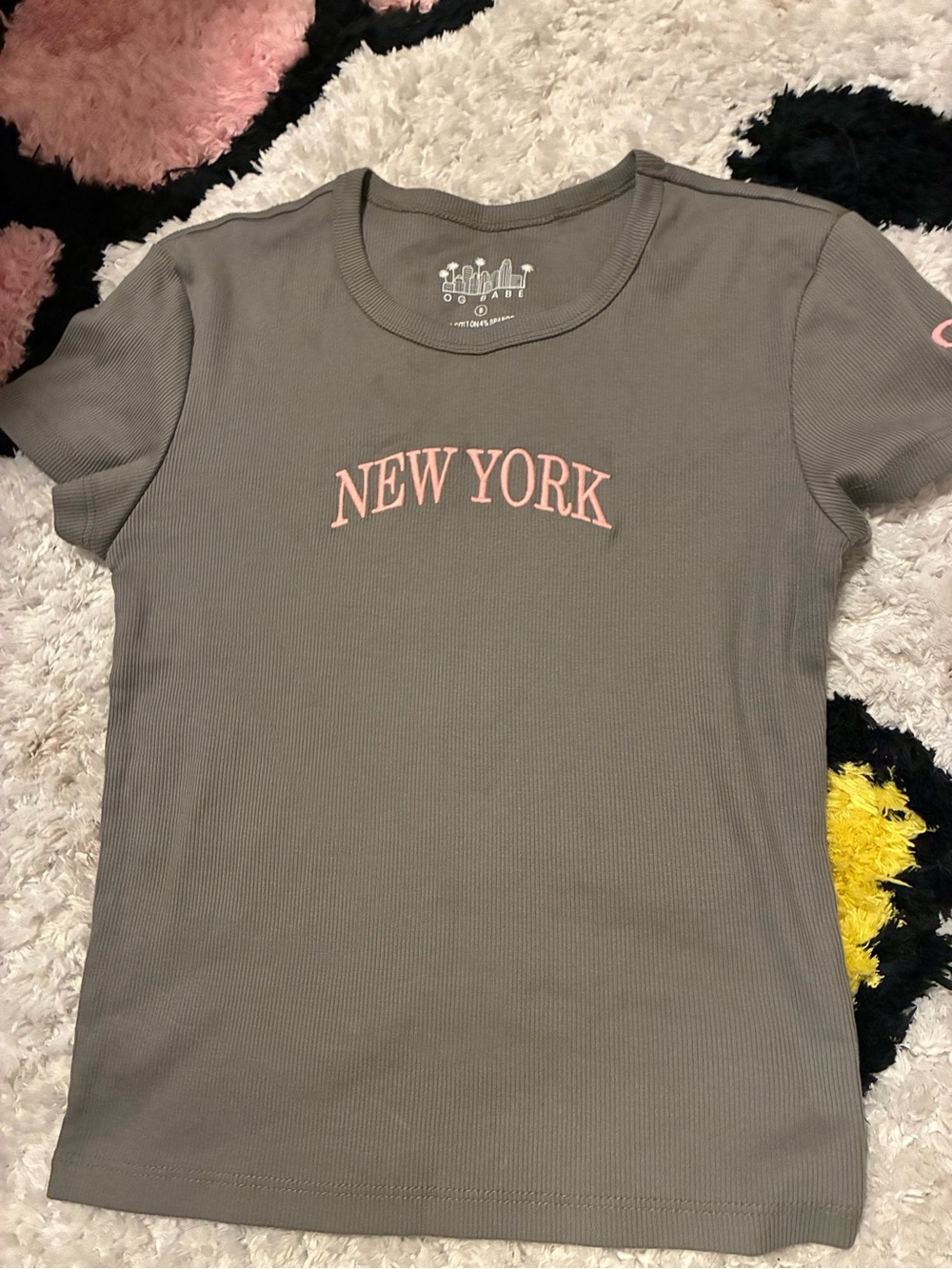 Ribbed Short-Sleeve Tee - Olive with Pink NEW YORK Script